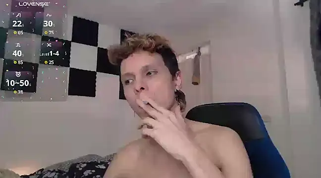 bryamado69 online show from 8, 3, 2025