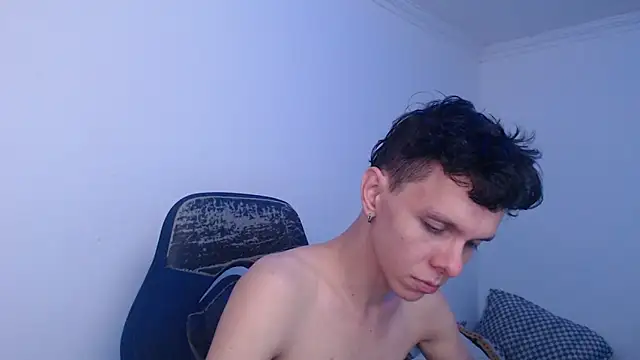 Snapshot of bryamado69 chatting on 14, 6, 2026 bryamado69 online show from 14, 6, 2026