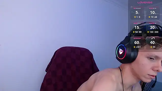 Snapshot of bryamado69 chatting on 18, 6, 2026 bryamado69 online show from 18, 6, 2026