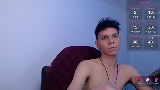 Snapshot of bryamado69 chatting on 18, 6, 2026 bryamado69 online show from 18, 6, 2026
