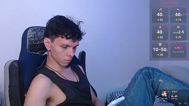 Snapshot of bryamado69 chatting on 19, 6, 2026 bryamado69 online show from 19, 6, 2026
