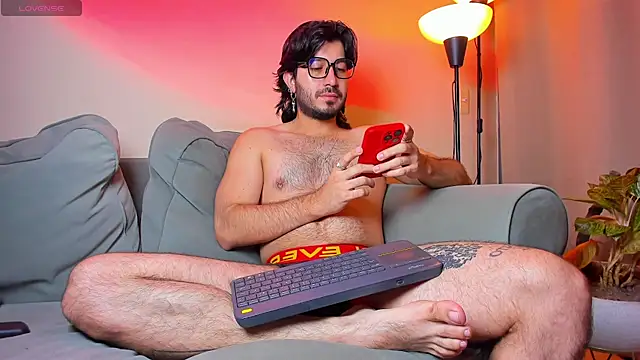 Snapshot of Ackerman_Eren_ chatting on 4, 10, 2025 Ackerman Eren online show from 4, 10, 2025