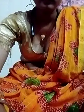 Snapshot of annaya_sweet chatting on 7, 1, 2025 annaya sweet online show from 7, 1, 2025