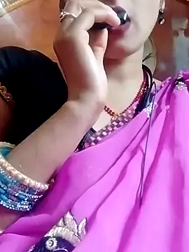 Snapshot of annaya_sweet chatting on 4, 3, 2025 annaya sweet online show from 4, 3, 2025