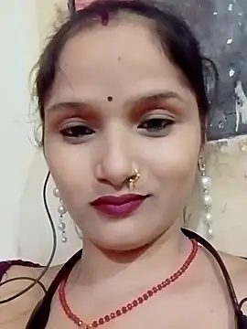 Snapshot of annaya_sweet chatting on 4, 11, 2025 annaya sweet online show from 4, 11, 2025