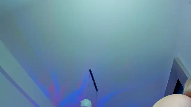 Snapshot of kylieety chatting on 18, 2, 2025 kylieety online show from 18, 2, 2025