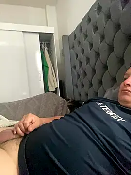 Snapshot of becal chatting on 28, 10, 2025 becal online show from 28, 10, 2025