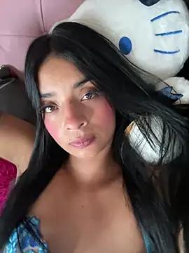 Snapshot of Laura_fernandezII chatting on 3, 3, 2025 Laura fernandezII online show from 3, 3, 2025