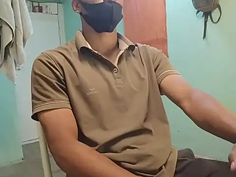 Snapshot of vicky0805 chatting on 8, 3, 2025 vicky0805 online show from 8, 3, 2025