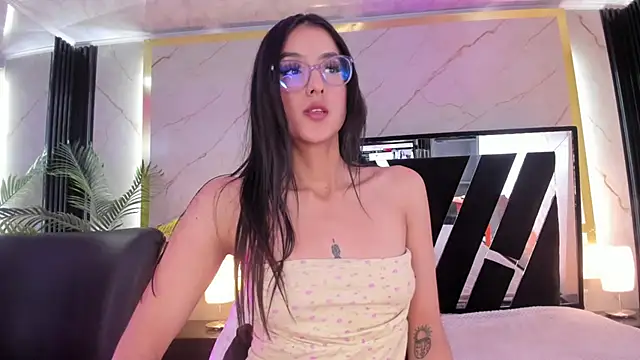 Princess Violett online show from 22, 3, 2025