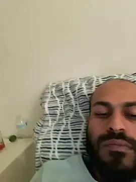 Snapshot of islandvybee55 chatting on 8, 2, 2025 islandvybee55 online show from 8, 2, 2025