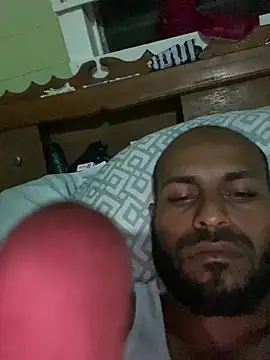 islandvybee55 online show from 15, 2, 2026