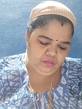 Snapshot of tamilthanushri chatting on 20, 4, 2026 tamilthanushri online show from 20, 4, 2026