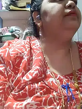 Snapshot of tamilthanushri chatting on 5, 5, 2026 tamilthanushri online show from 5, 5, 2026