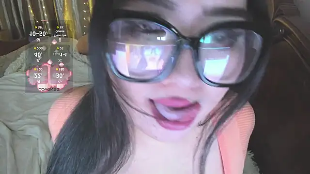 cutie sakura online show from 16, 12, 2024