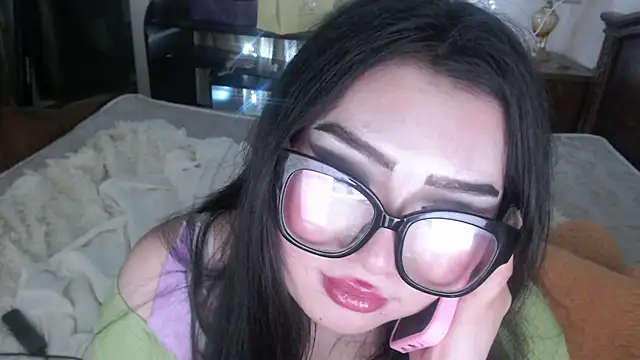 cutie sakura online show from 15, 3, 2025