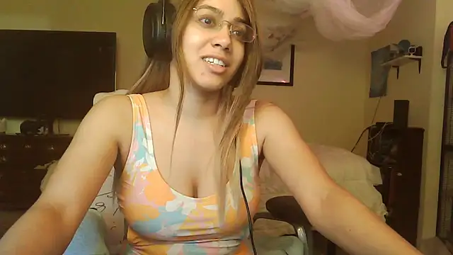 Snapshot of PolinaLoveX chatting on 17, 3, 2025 PolinaLoveX online show from 17, 3, 2025