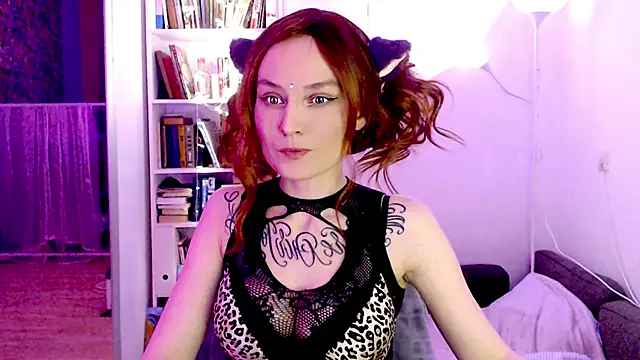 mischellemeow13 online show from 7, 2, 2025