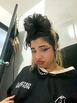 mysteriousgirl20 online show from 12, 1, 2026