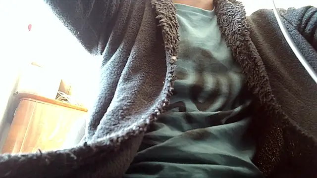 Snapshot of Bigone_Cro chatting on 23, 11, 2025 Bigone Cro online show from 23, 11, 2025