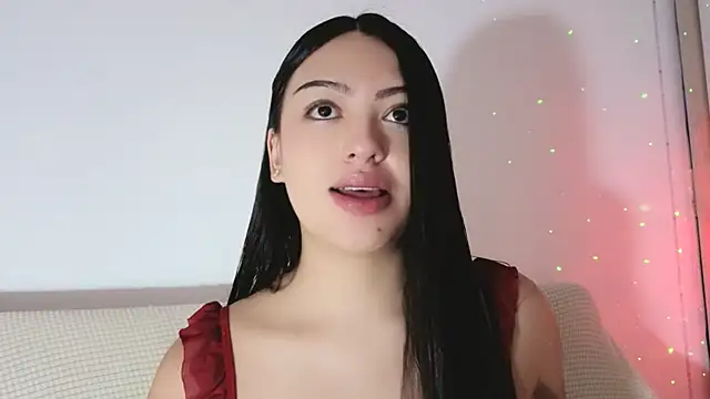 Snapshot of Sweet-Sophiee chatting on 6, 7, 2026 Sweet-Sophiee online show from 6, 7, 2026