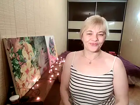 Snapshot of Lia_Laguna77 chatting on 15, 2, 2025 Lia Laguna77 online show from 15, 2, 2025