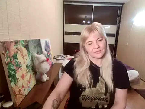 Snapshot of Lia_Laguna77 chatting on 22, 2, 2025 Lia Laguna77 online show from 22, 2, 2025