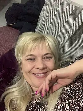 Snapshot of Lia_Laguna77 chatting on 21, 3, 2025 Lia Laguna77 online show from 21, 3, 2025