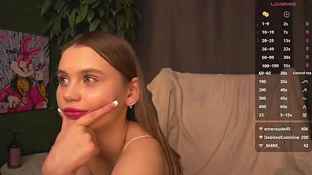 Snapshot of its_me_lissa_ chatting on 4, 3, 2025 its me lissa online show from 4, 3, 2025