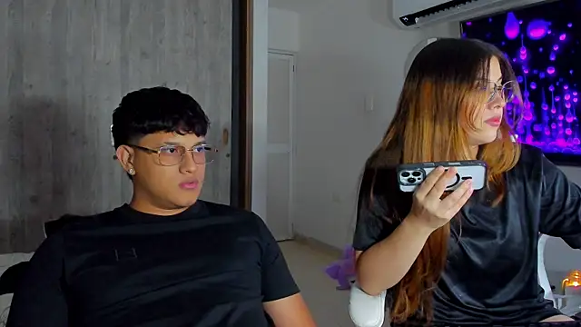 Snapshot of kittyandrick chatting on 13, 4, 2026 kittyandrick online show from 13, 4, 2026