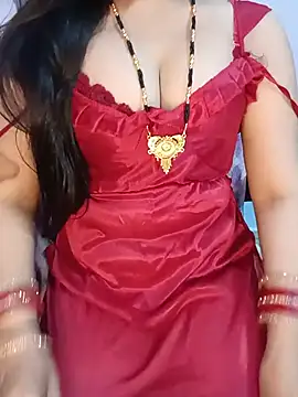 Snapshot of Sweetyi chatting on 15, 5, 2026 Sweetyi online show from 15, 5, 2026