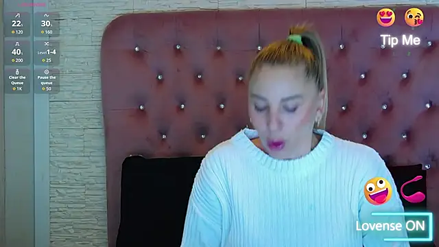 KikiSweet08 online show from 26, 11, 2025