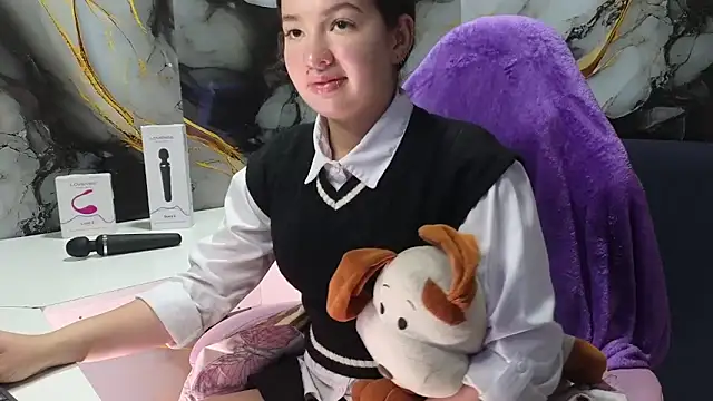 lilimini032 online show from 23, 2, 2026