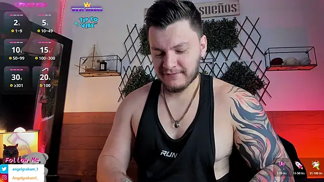 Snapshot of Angelgraham_1 chatting on 25, 11, 2025 Angelgraham 1 online show from 25, 11, 2025