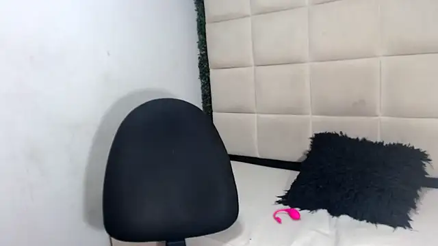 jose sexycumm online show from 6, 1, 2025