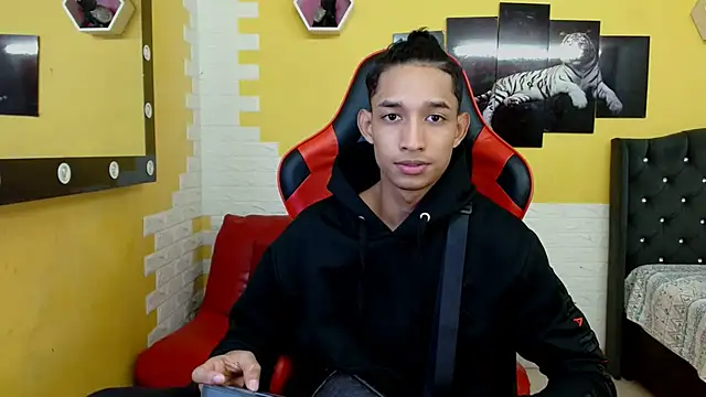 jose sexycumm online show from 28, 9, 2025