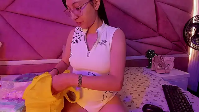 Katty Queen online show from 24, 7, 2026