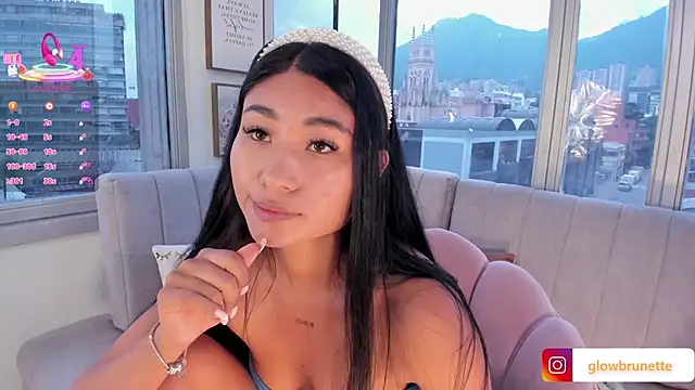 Snapshot of Megan_Lim chatting on 20, 2, 2025 Megan Lim online show from 20, 2, 2025