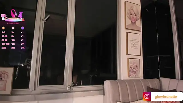 Snapshot of Megan_Lim chatting on 21, 2, 2025 Megan Lim online show from 21, 2, 2025