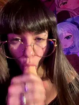 Snapshot of VioletaSubmissive chatting on 2, 12, 2024 VioletaSubmissive online show from 2, 12, 2024