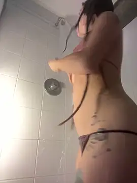 Snapshot of VioletaSubmissive chatting on 1, 2, 2025 VioletaSubmissive online show from 1, 2, 2025