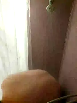 Snapshot of Boo-boo_kittyfux chatting on 17, 12, 2024 Boo-boo kittyfux online show from 17, 12, 2024