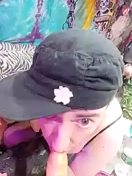 Snapshot of Boo-boo_kittyfux chatting on 15, 1, 2025 Boo-boo kittyfux online show from 15, 1, 2025