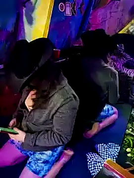 Snapshot of Boo-boo_kittyfux chatting on 18, 2, 2025 Boo-boo kittyfux online show from 18, 2, 2025