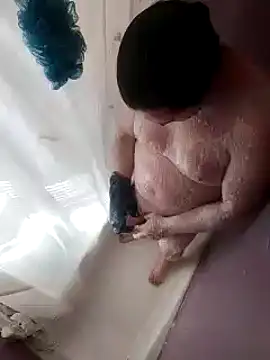 Snapshot of Boo-boo_kittyfux chatting on 25, 2, 2025 Boo-boo kittyfux online show from 25, 2, 2025