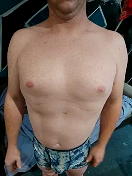 Snapshot of Boo-boo_kittyfux chatting on 15, 9, 2025 Boo-boo kittyfux online show from 15, 9, 2025