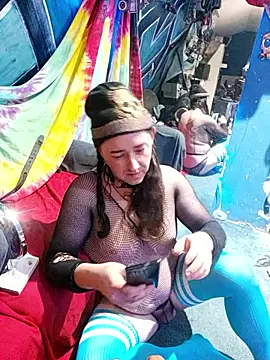 Snapshot of Boo-boo_kittyfux chatting on 17, 10, 2025 Boo-boo kittyfux online show from 17, 10, 2025