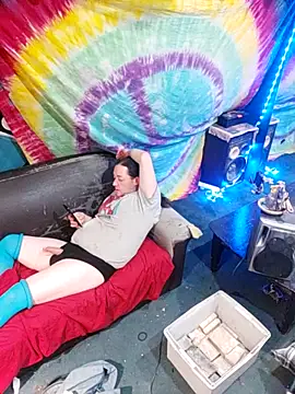 Snapshot of Boo-boo_kittyfux chatting on 21, 10, 2025 Boo-boo kittyfux online show from 21, 10, 2025