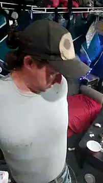 Snapshot of Boo-boo_kittyfux chatting on 22, 11, 2025 Boo-boo kittyfux online show from 22, 11, 2025