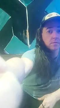 Snapshot of Boo-boo_kittyfux chatting on 22, 12, 2025 Boo-boo kittyfux online show from 22, 12, 2025